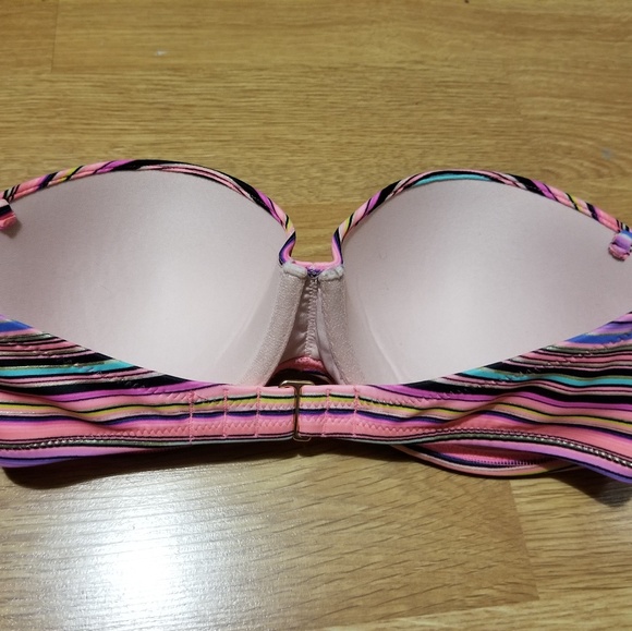 Victoria's Secret flirt bikini top - Picture 2 of 2